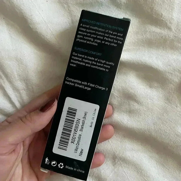 5/$25  🎀 NWT Fitbit Charge 3 Band - Picture 3 of 3